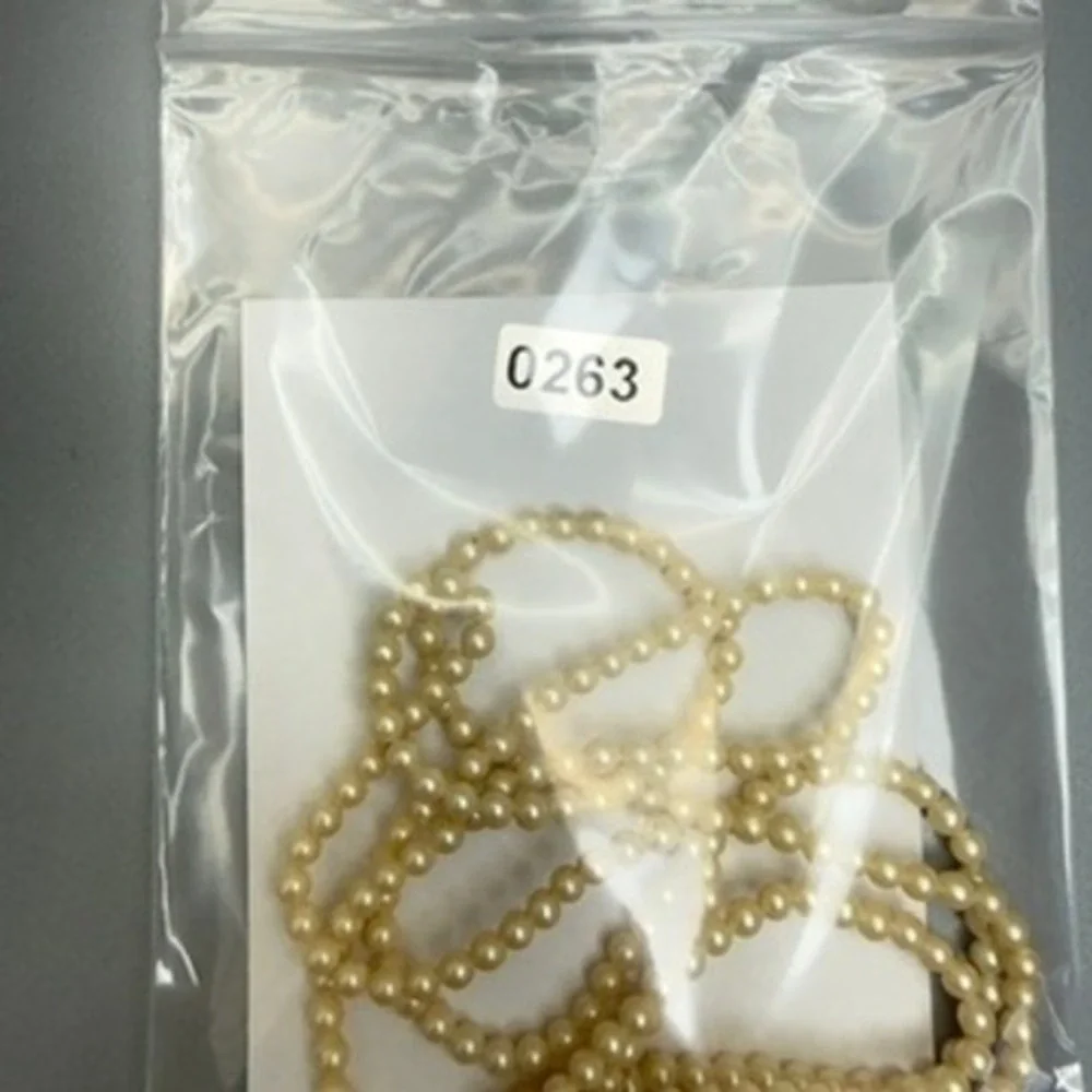Vintage Cream Faux Pearl Necklace 54